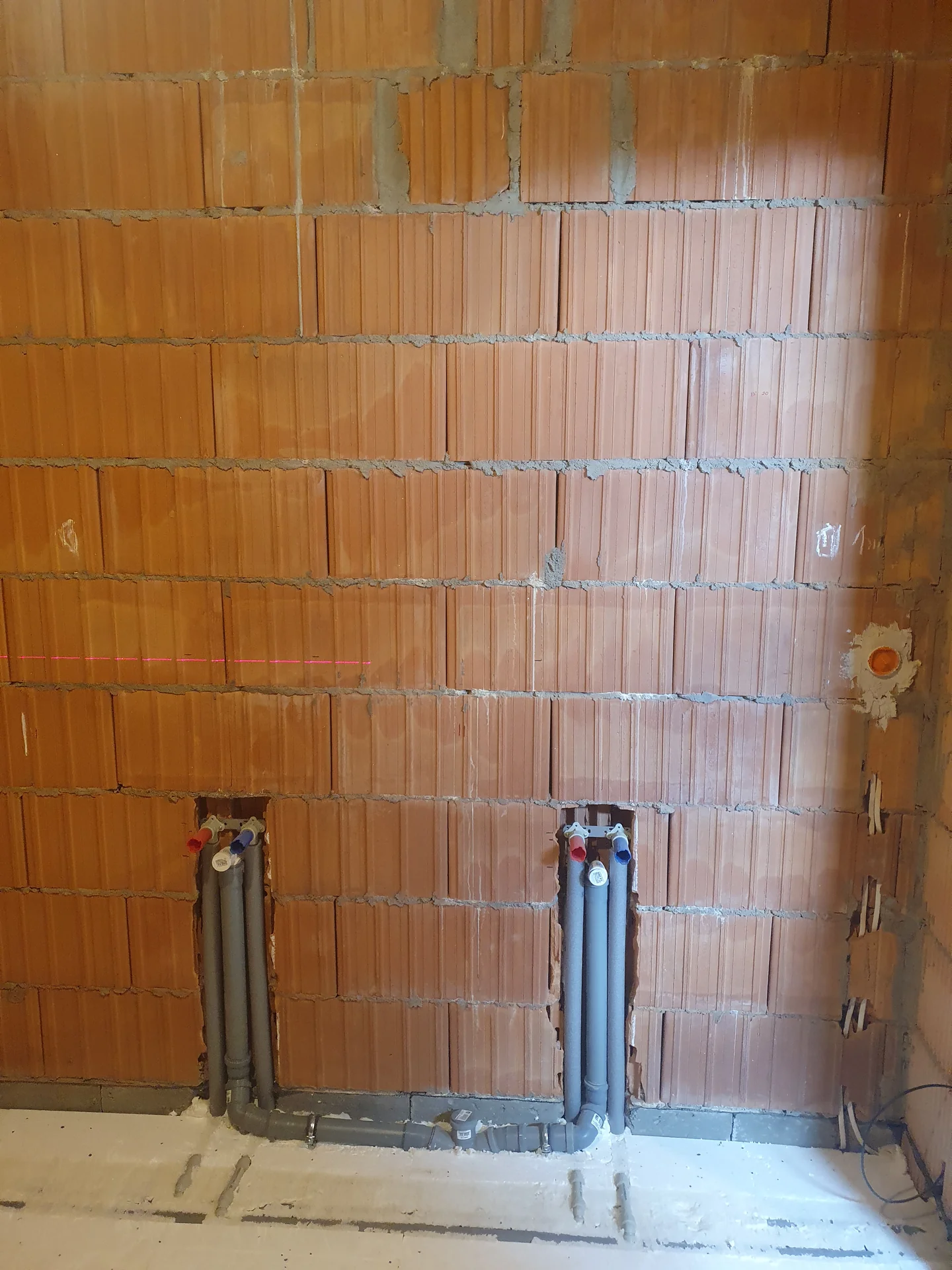 Instalacje sanitarne - podejścia wod-kan
