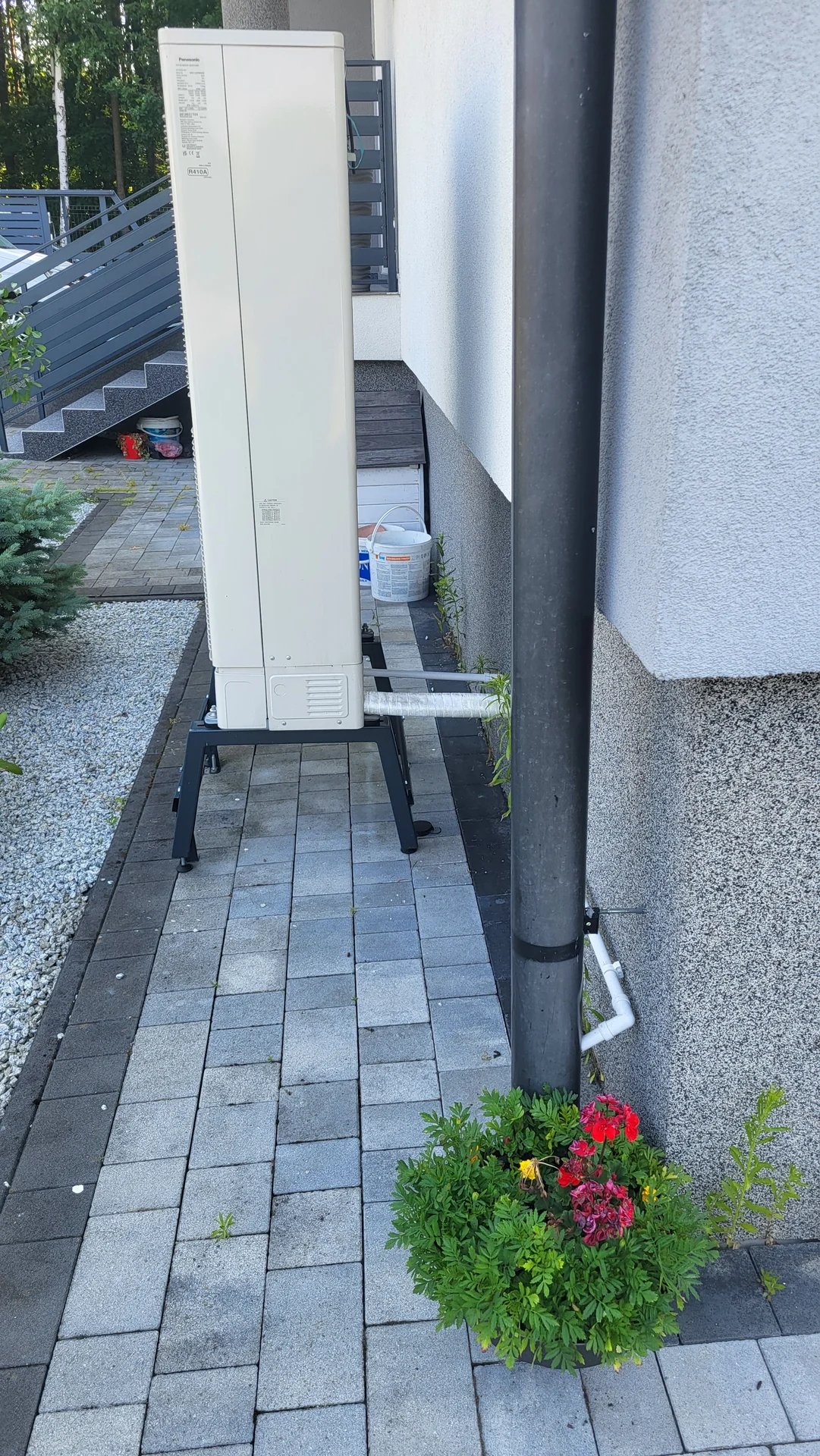 Pompa ciepła Panasonic Aquarea, dom jednorodzinny na Śląsku - zdjęcie 2